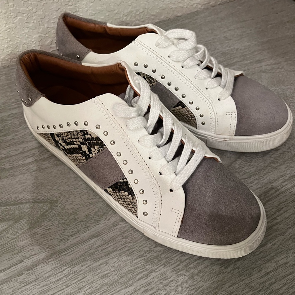 Steve Madden shoes